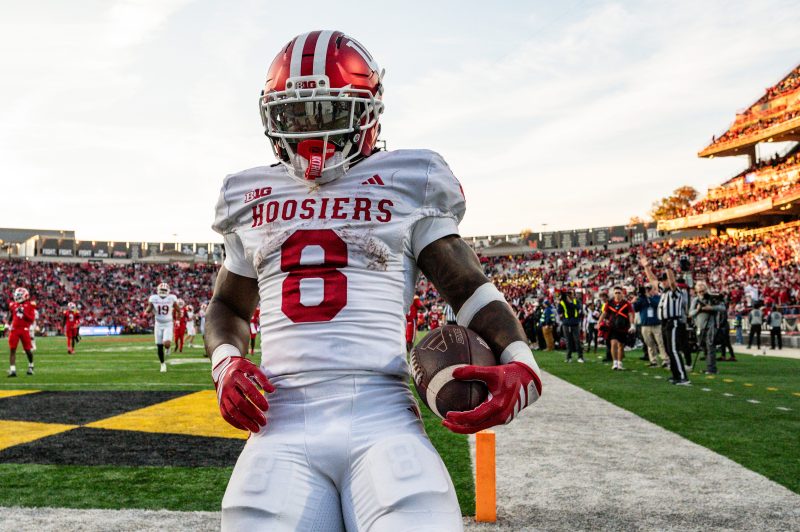 Time for CFP rankings to make a statement about good wins, bad losses