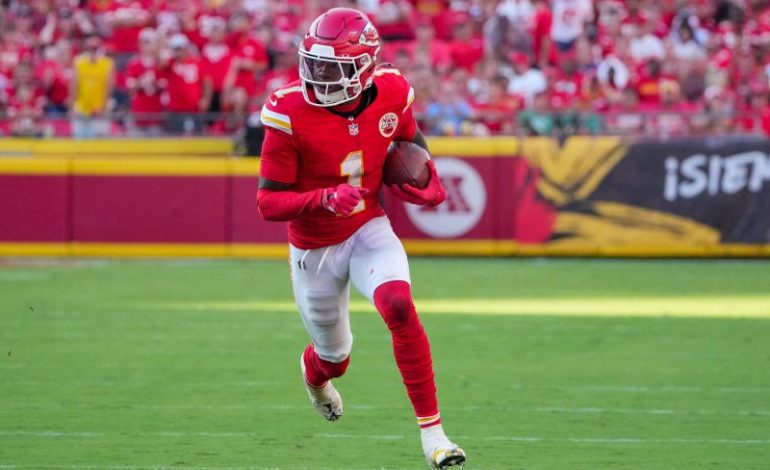  Here are 16 players to start or sit for fantasy football Week 11