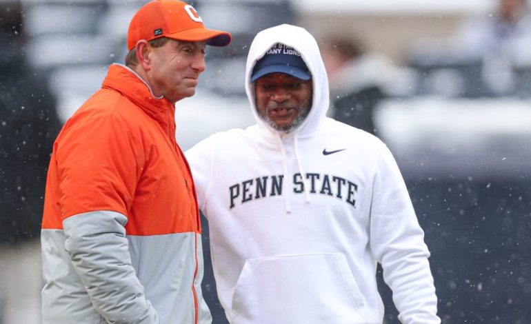  Terry Smith gets emotional after Penn State’s Pinstripe Bowl win