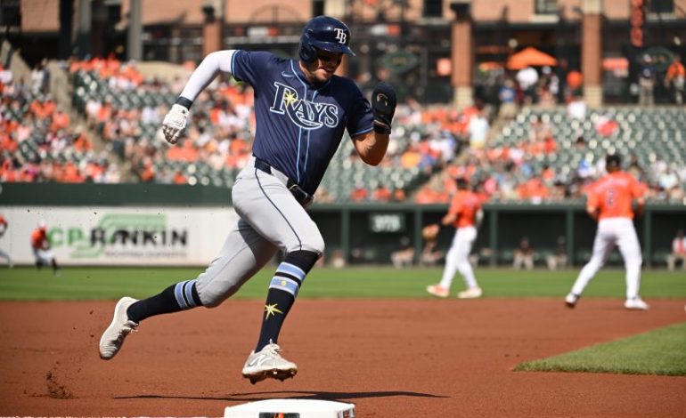  Angels add veteran Rays outfielder in three-team trade