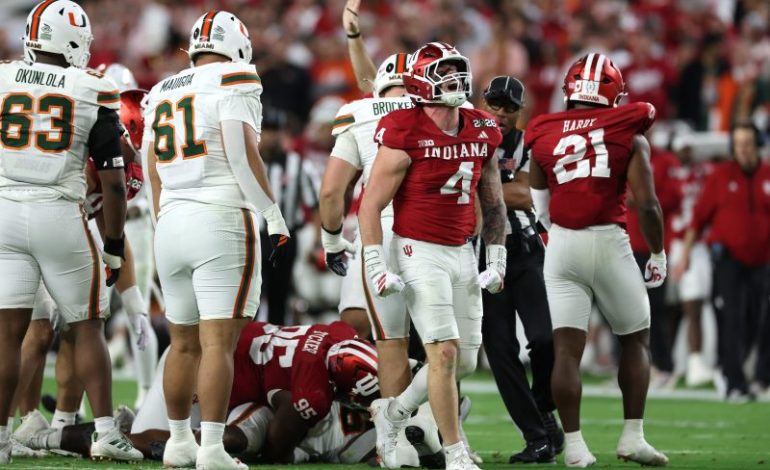  Indiana completes unlikely national title run with defeat of Miami