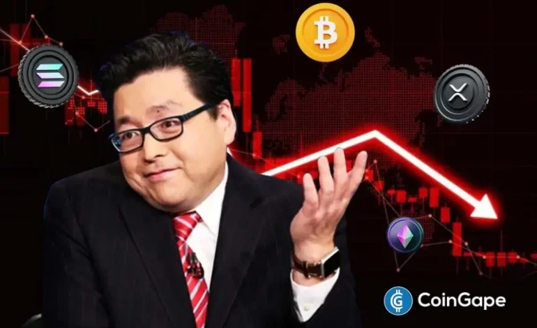  Crypto Crash Deepens as Tom Lee Warns of “Painful Decline” in 2026 Before Late-Year Bounce