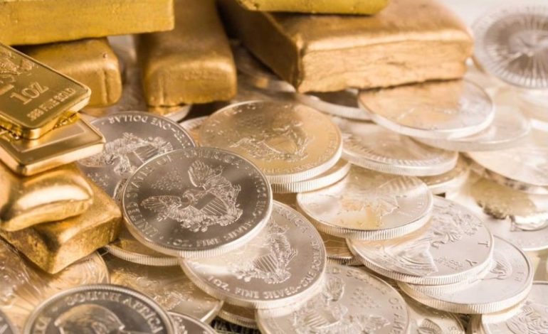  Gold Price at New Record Over US$4,900; Silver Surges to All-time High Above US$96
